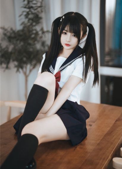 男生打女生光屁股网站