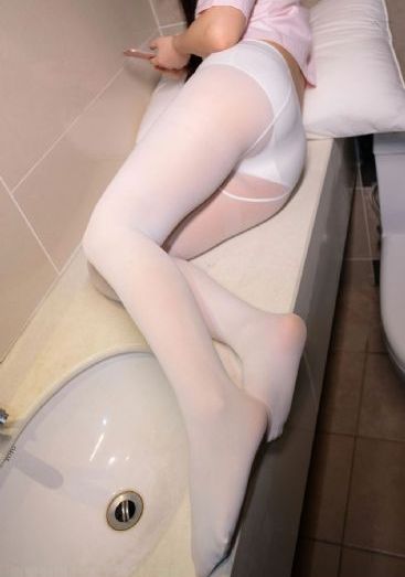 调教贱妾扒开臀缝惩罚小说视频