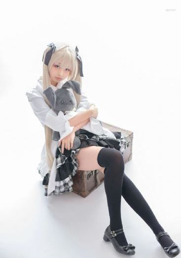 儿子用龟头顶开了我的阴道