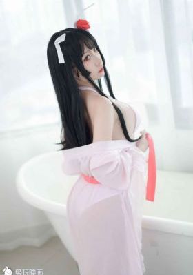 娇小人妻被窝里被征服