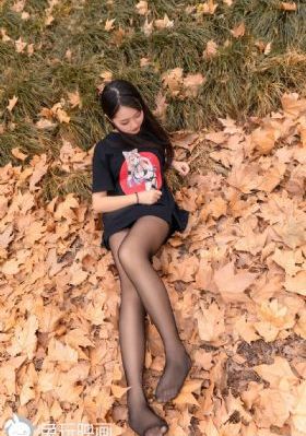 九色丨国产丨丝袜入口地址